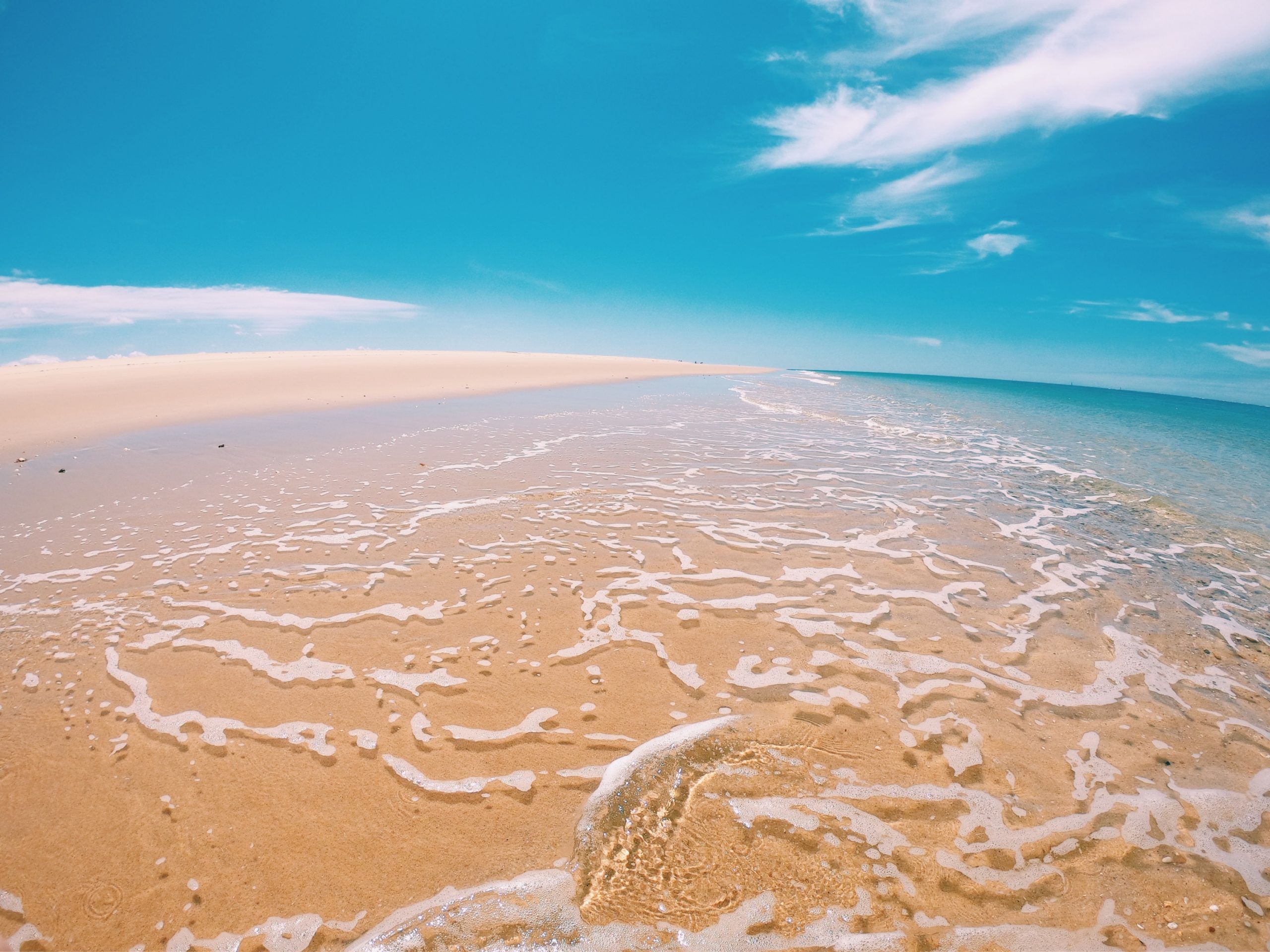 beach at banc d'arguin